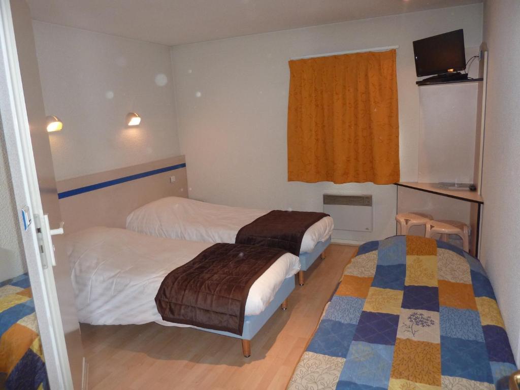 Lac'Hotel France Montréal La Cluse Quarto foto